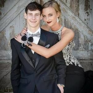 Meet your Posher, Demetry